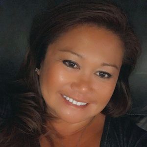 Meet your Posher, Goldie